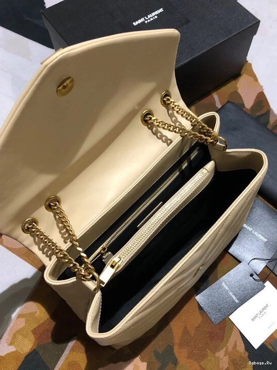 YSL LOULOU MEDIUM 0816